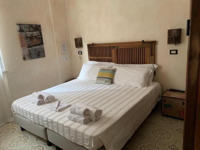 L'Antico Borgo Elena Noli Hotel Luaran gambar